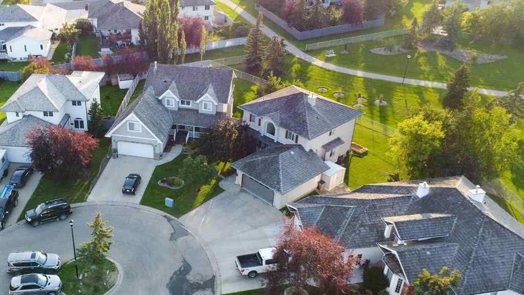 MLS® A2256701 - 11828 89B Street  in Crystal Lake Estates Grande Prairie, Residential