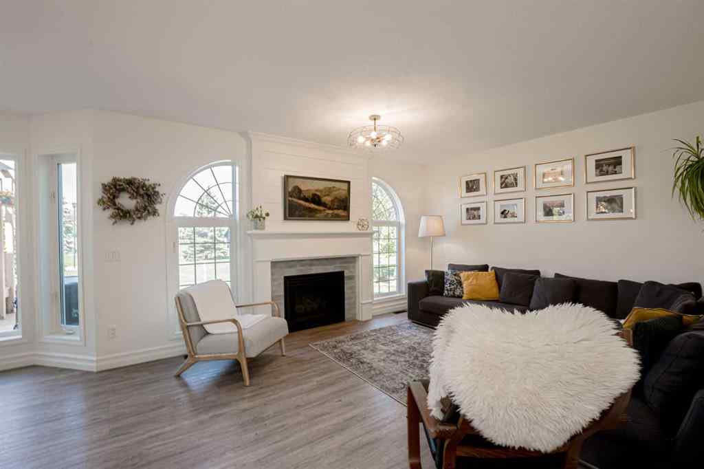 MLS® A2256701 - 11828 89B Street  in Crystal Lake Estates Grande Prairie, Residential