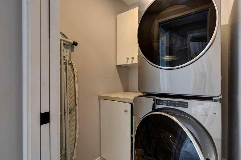 MLS® A2256702 - 177 Belmont Boulevard SW in Belmont Calgary, Residential