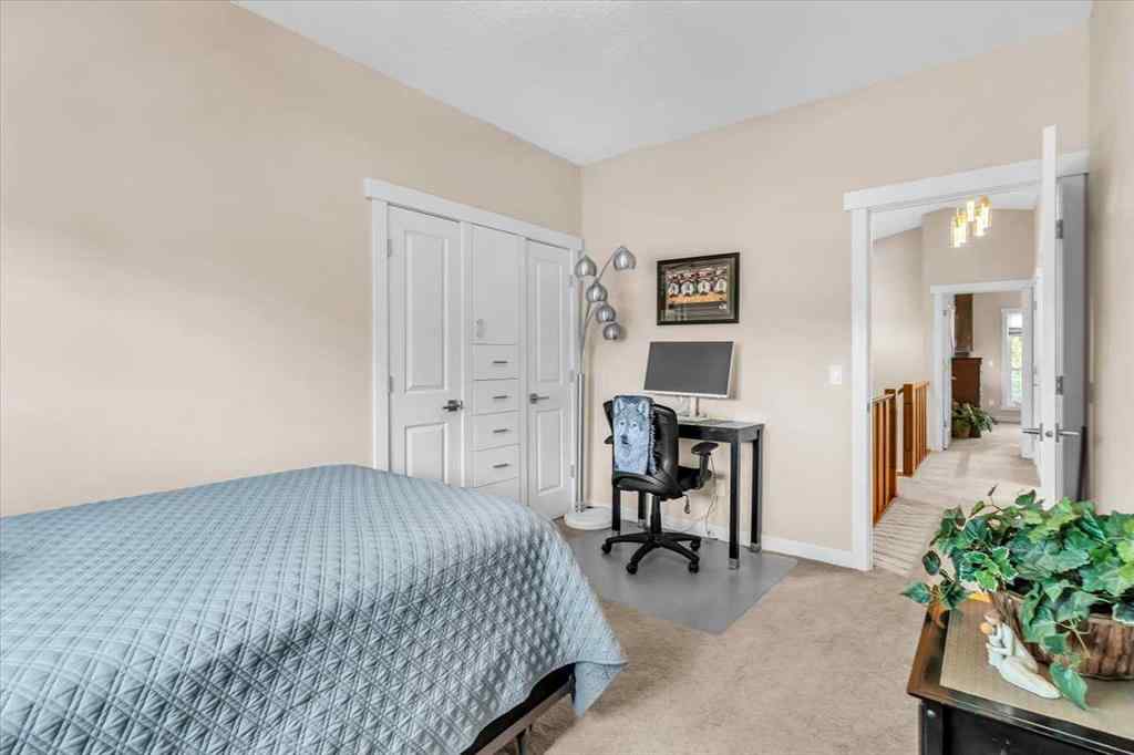 MLS® A2256708 - 231 26 Avenue NW in Tuxedo Park Calgary, Residential