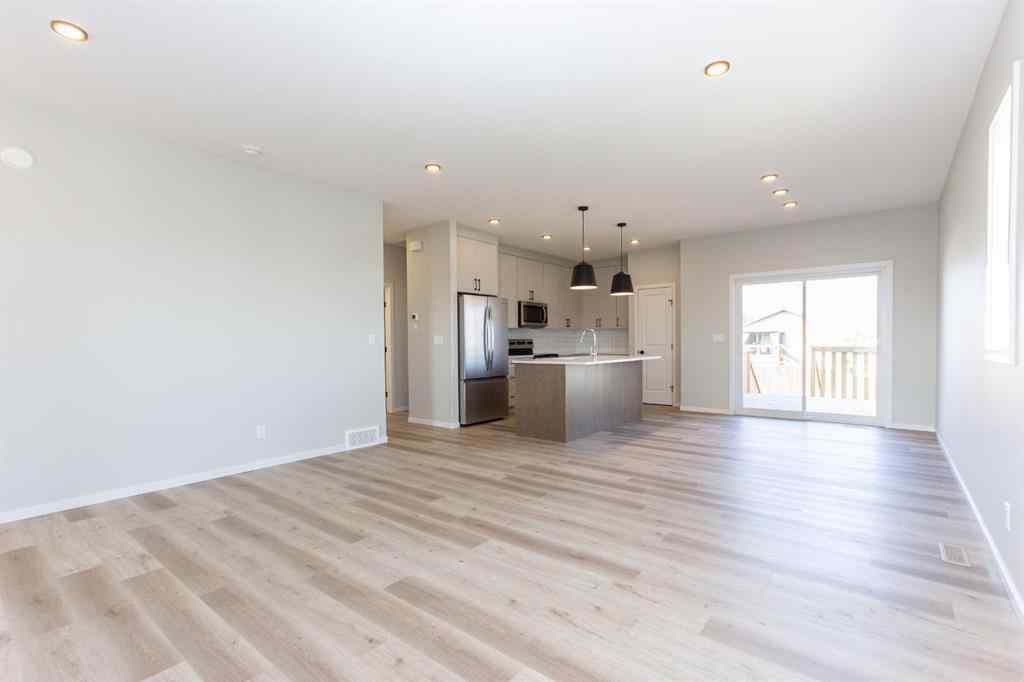 MLS® A2256709 - 4418 53 Street  in Creekside Rocky Mountain House, Residential