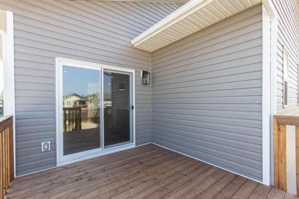 MLS® A2256709 - 4418 53 Street  in Creekside Rocky Mountain House, Residential
