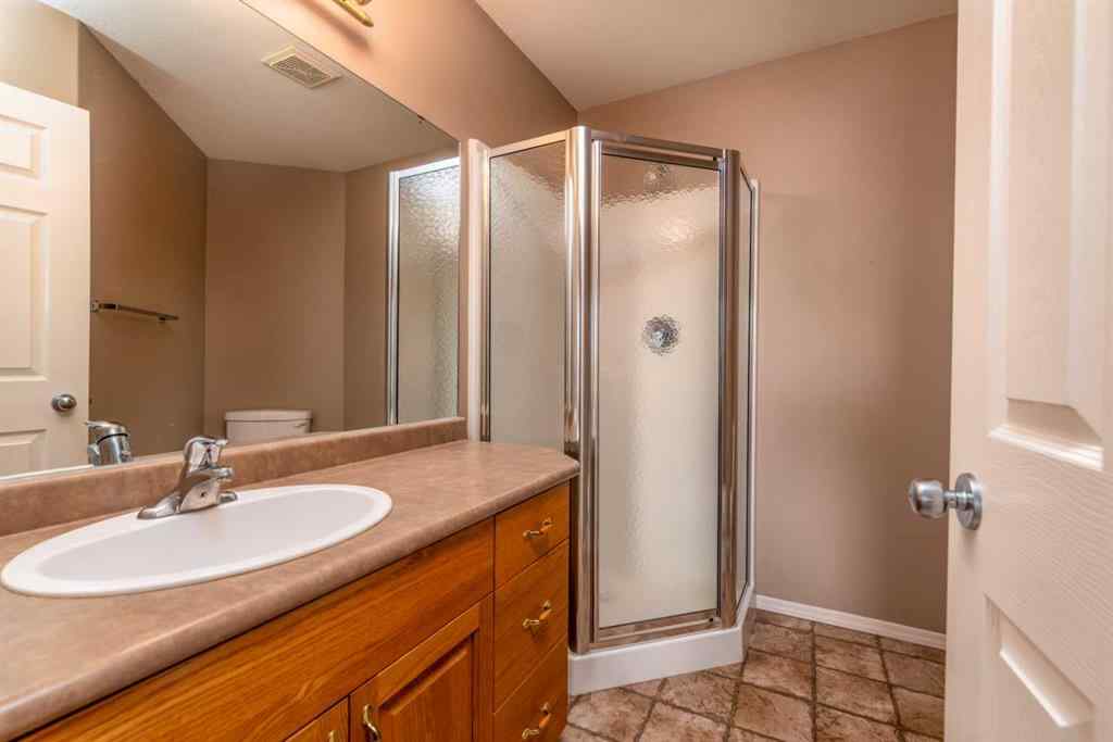 MLS® A2256710 - 5908 24 Street Close S in Lakeside Lloydminster, Residential