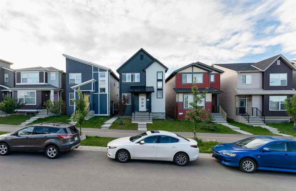 MLS® A2256711 - 672 Livingston Way NE in Livingston Calgary, Residential