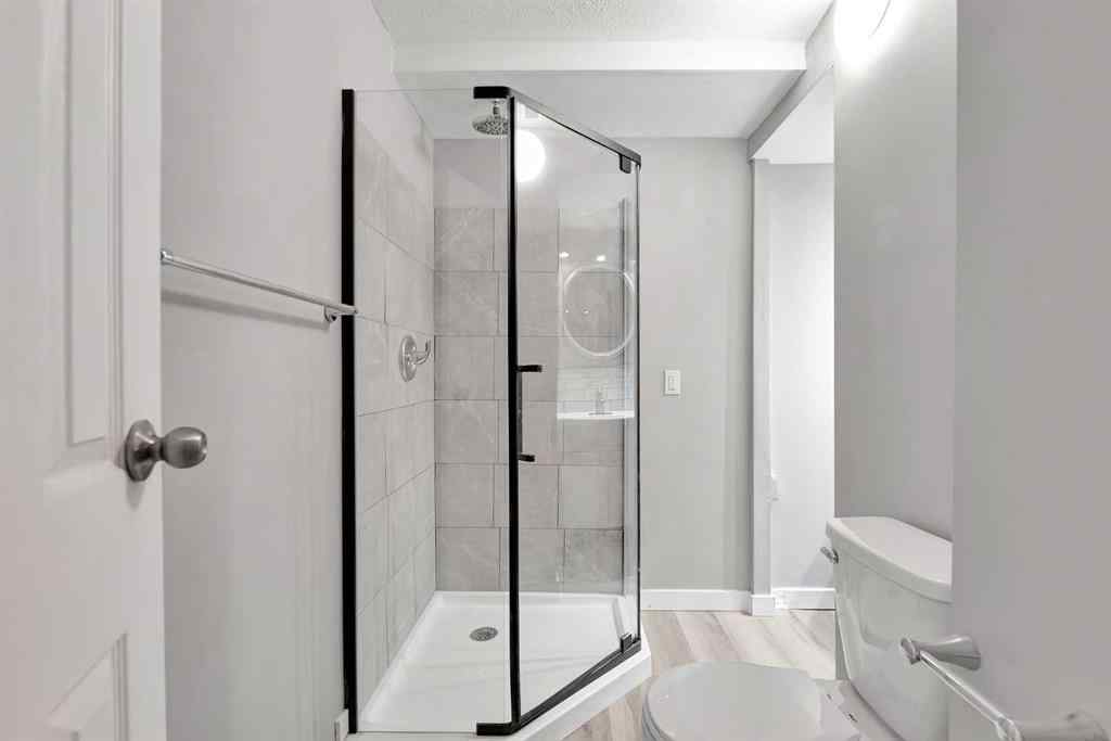 MLS® A2256712 - 224 Pensville Close SE in Penbrooke Meadows Calgary, Residential