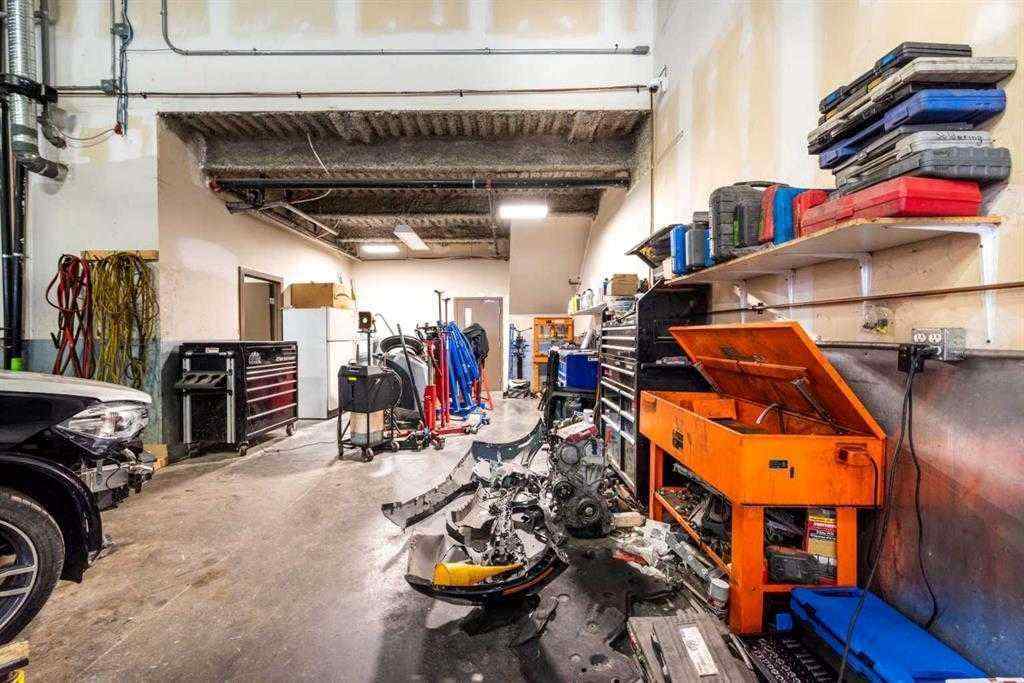 MLS® A2256713 - Unit #103,105 10985 38 Street NE in Stoney 3 Calgary, Commercial