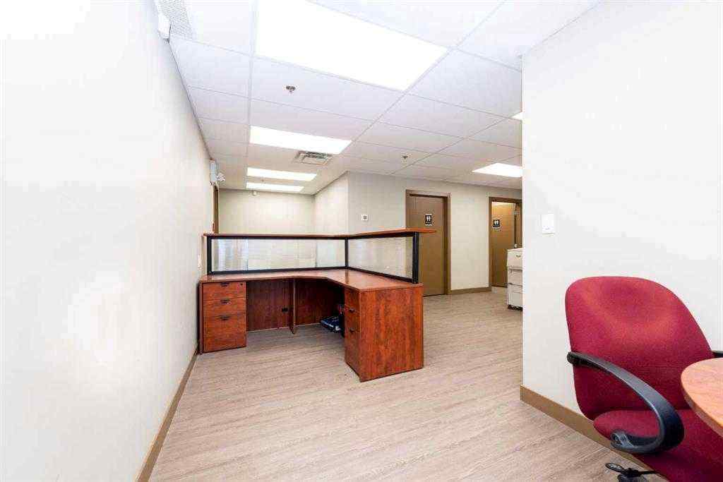 MLS® A2256713 - Unit #103,105 10985 38 Street NE in Stoney 3 Calgary, Commercial