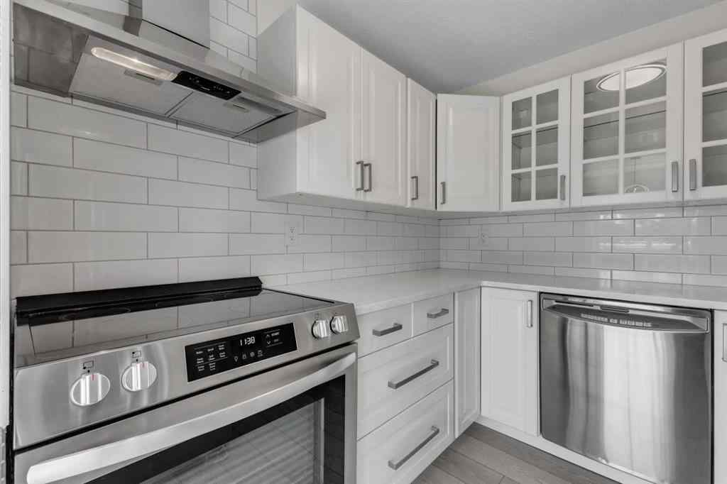 MLS® A2256714 - Unit #14 200 Shawnessy Drive SW in Shawnessy Calgary, Residential