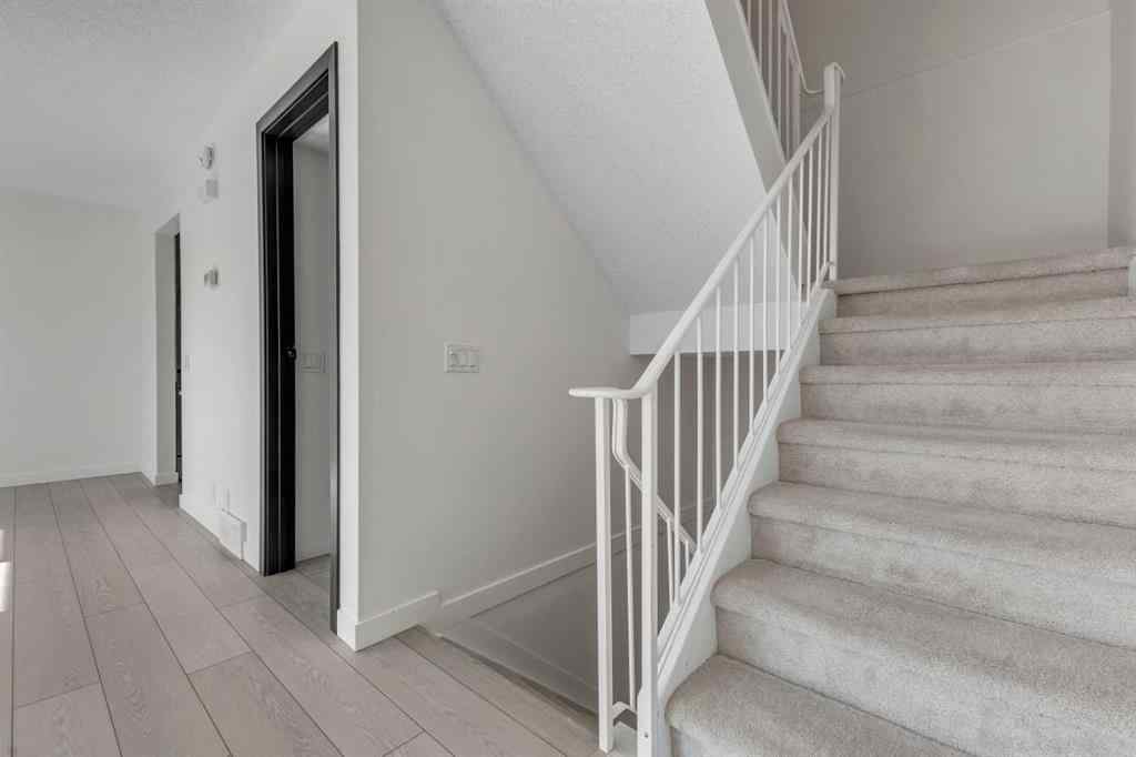 MLS® A2256714 - Unit #14 200 Shawnessy Drive SW in Shawnessy Calgary, Residential