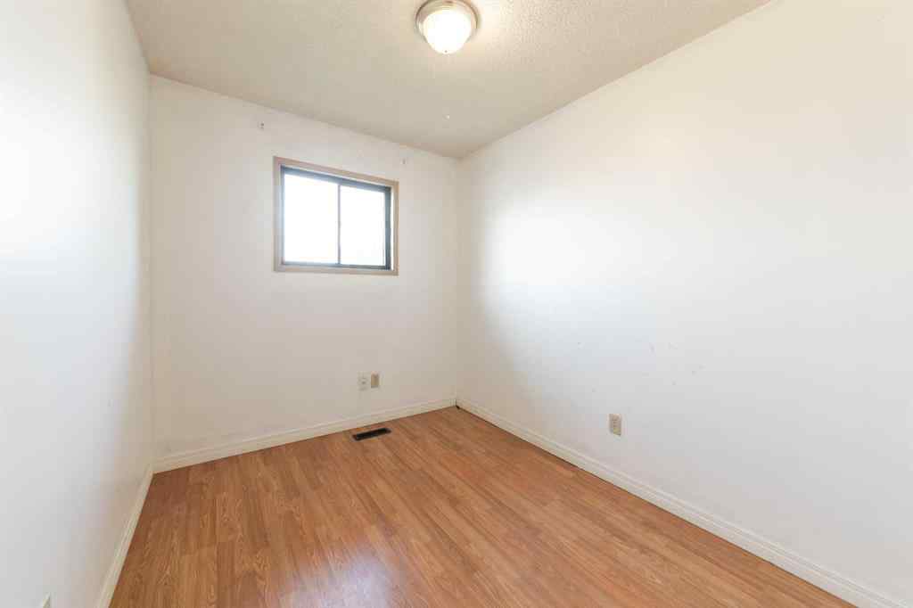 MLS® A2256717 - Unit #7 17 3 Avenue E in NONE Marshall, Residential