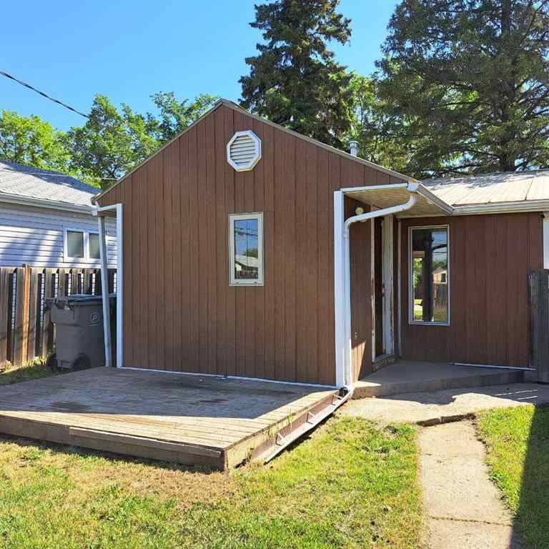 MLS® A2256719 - 5308 49th Avenue  in North Lloydminster Lloydminster, Residential
