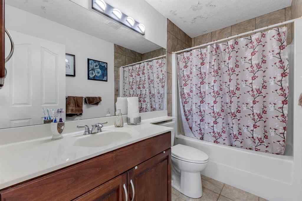 MLS® A2256720 - 173 Panamount Green NW in Panorama Hills Calgary, Residential