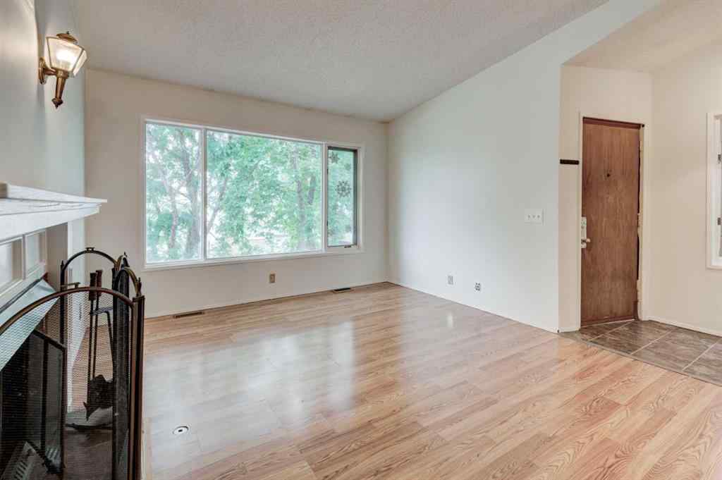 MLS® A2256723 - 2119 17A Street SW in Bankview Calgary, Residential
