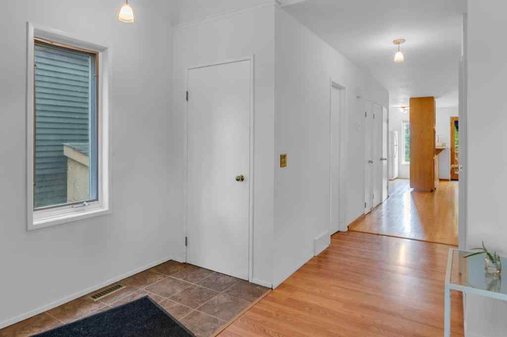 MLS® A2256723 - 2119 17A Street SW in Bankview Calgary, Residential