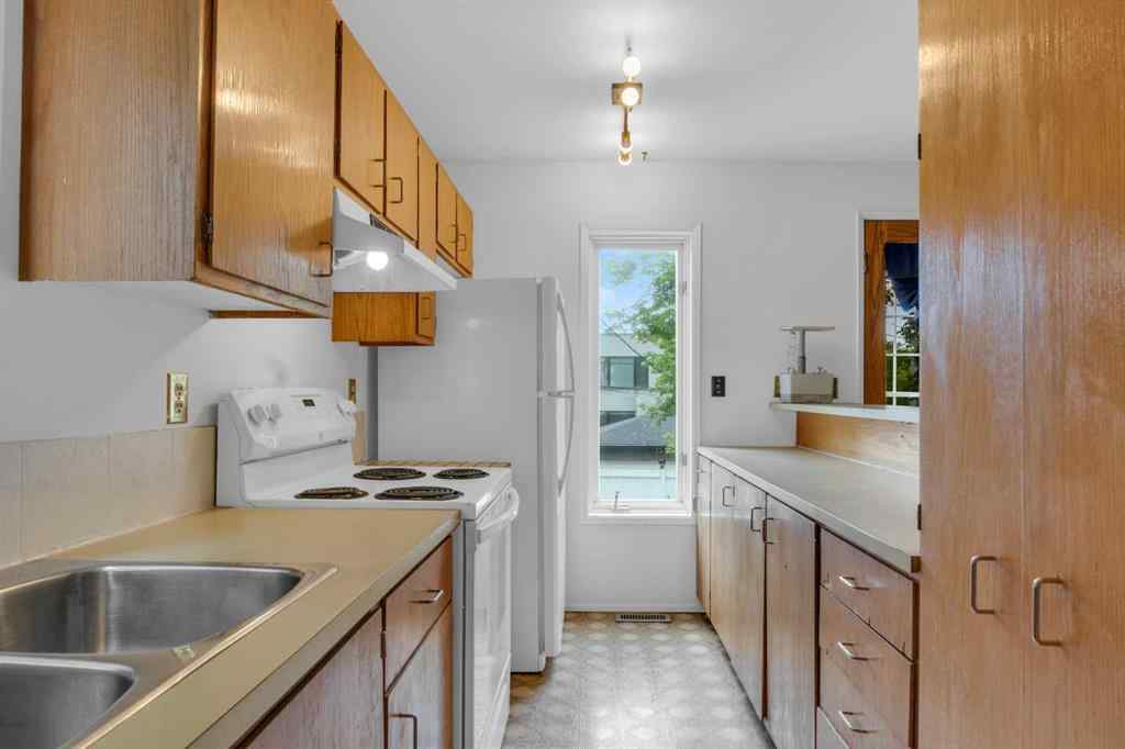 MLS® A2256723 - 2119 17A Street SW in Bankview Calgary, Residential
