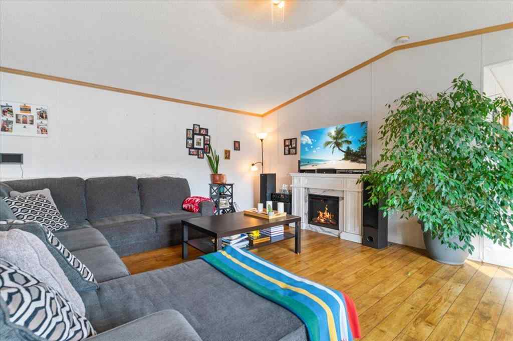 MLS® A2256730 - 8602 91 Street  in MH - Creekside Grande Prairie, Residential