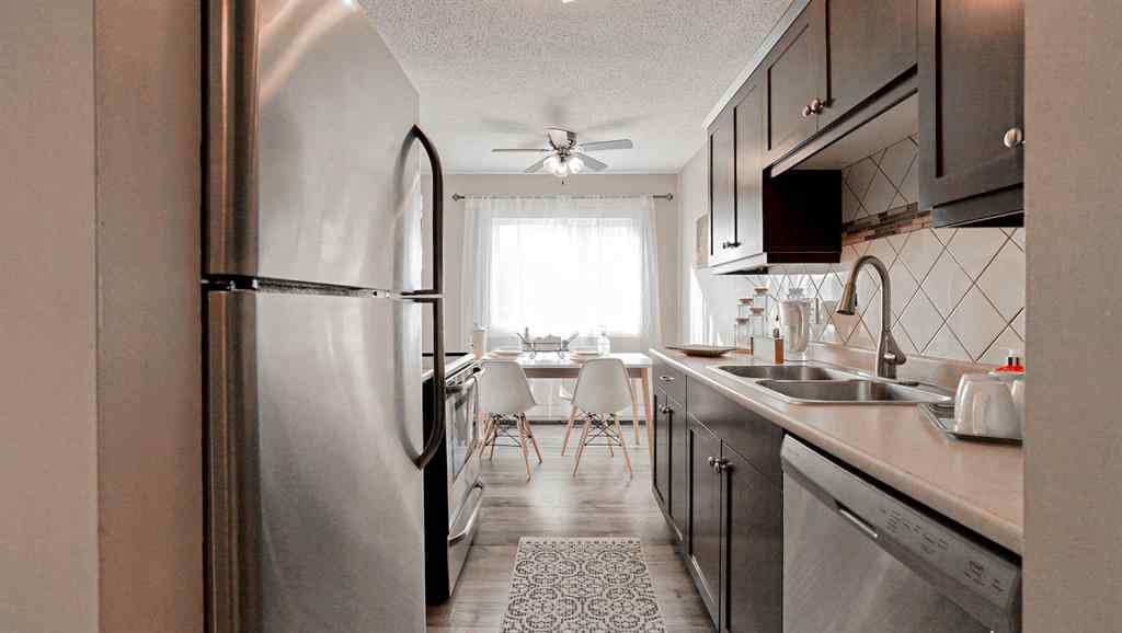 MLS® A2256732 - Unit #201 2987 Dunmore Road SE in Crestwood-Norwood Medicine Hat, Residential