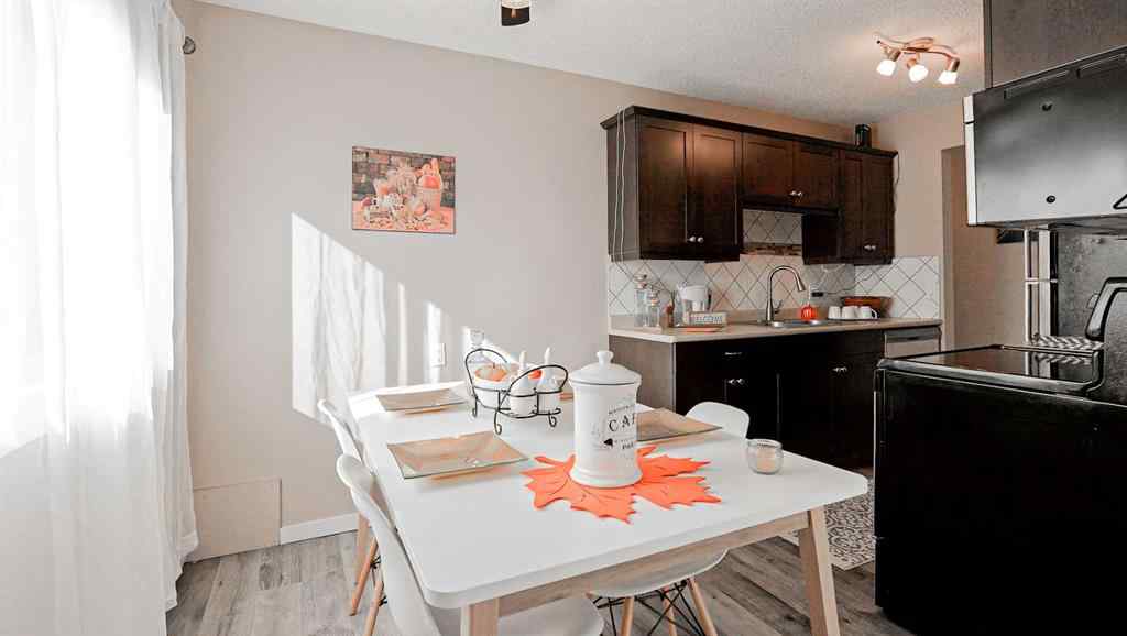 MLS® A2256732 - Unit #201 2987 Dunmore Road SE in Crestwood-Norwood Medicine Hat, Residential