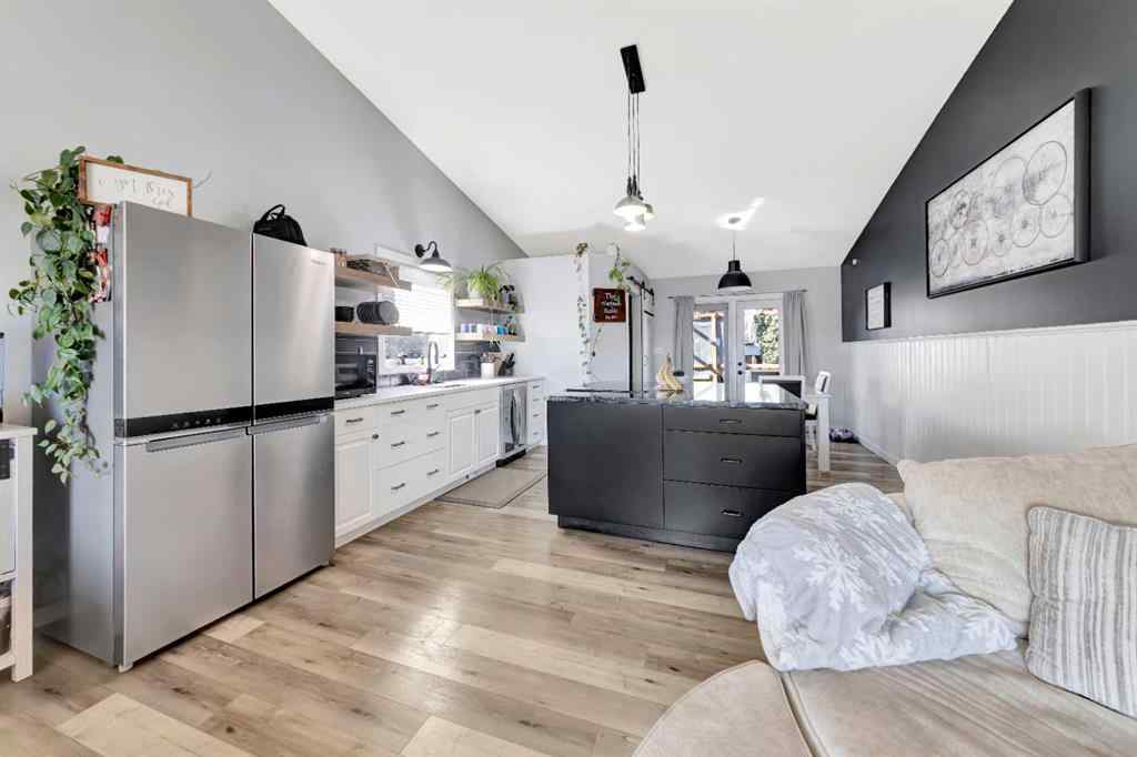 MLS® A2256734 - 3106 66 Avenue Court  in Parkview Estates Lloydminster, Residential