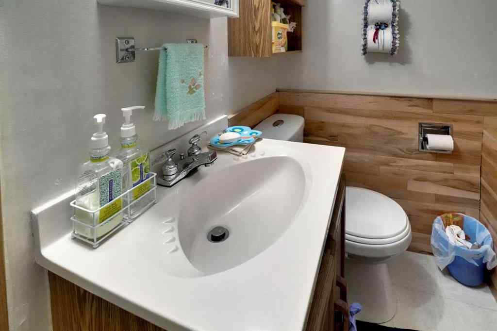 MLS® A2256736 - 13 Falworth Way NE in Falconridge Calgary, Residential