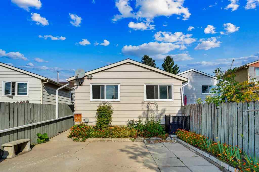 MLS® A2256736 - 13 Falworth Way NE in Falconridge Calgary, Residential