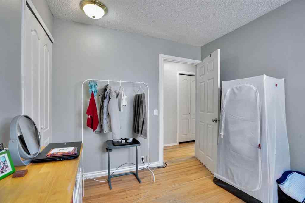 MLS® A2256736 - 13 Falworth Way NE in Falconridge Calgary, Residential