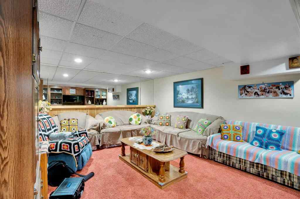 MLS® A2256736 - 13 Falworth Way NE in Falconridge Calgary, Residential