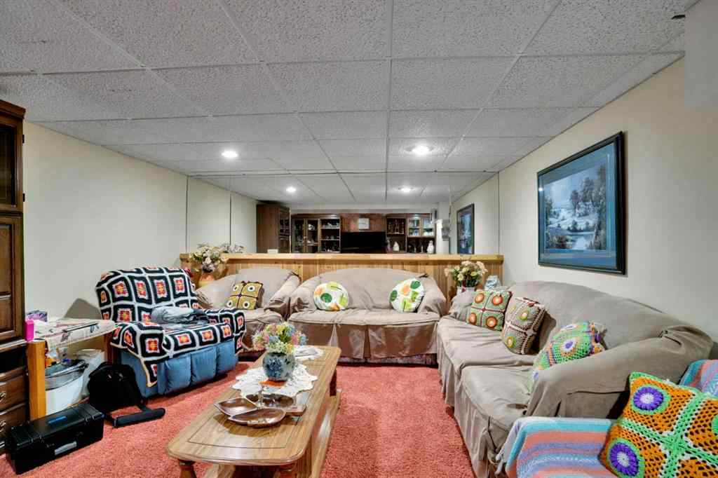 MLS® A2256736 - 13 Falworth Way NE in Falconridge Calgary, Residential