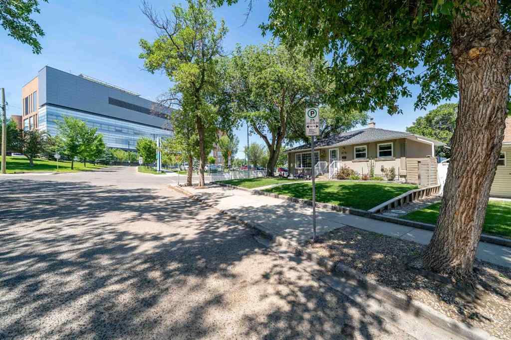 MLS® A2256737 - 574 4 Street SW in SW Hill Medicine Hat, Residential