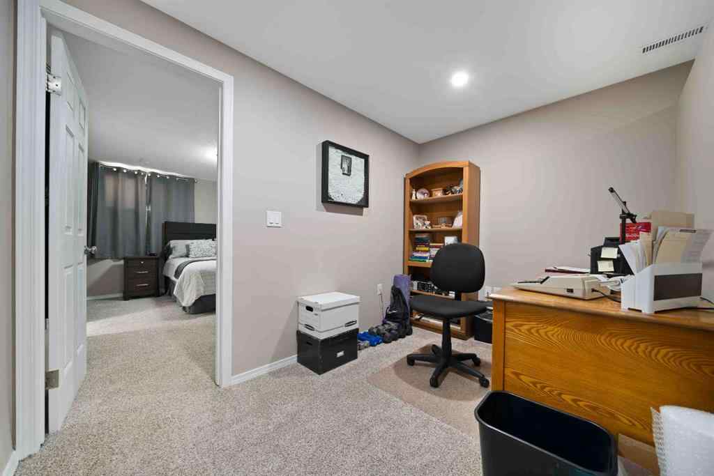 MLS® A2256737 - 574 4 Street SW in SW Hill Medicine Hat, Residential