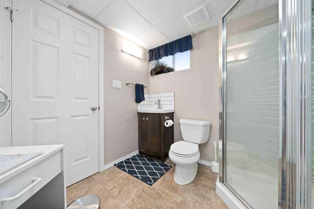 MLS® A2256737 - 574 4 Street SW in SW Hill Medicine Hat, Residential