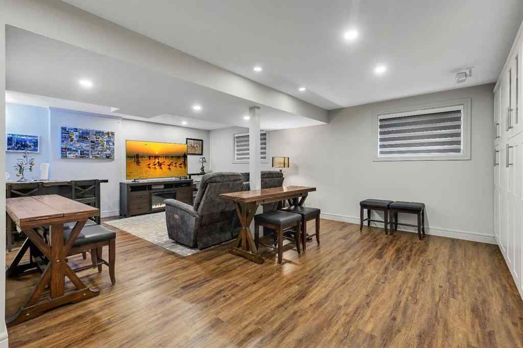 MLS® A2256743 - 136 castleglen Way NE in Castleridge Calgary, Residential