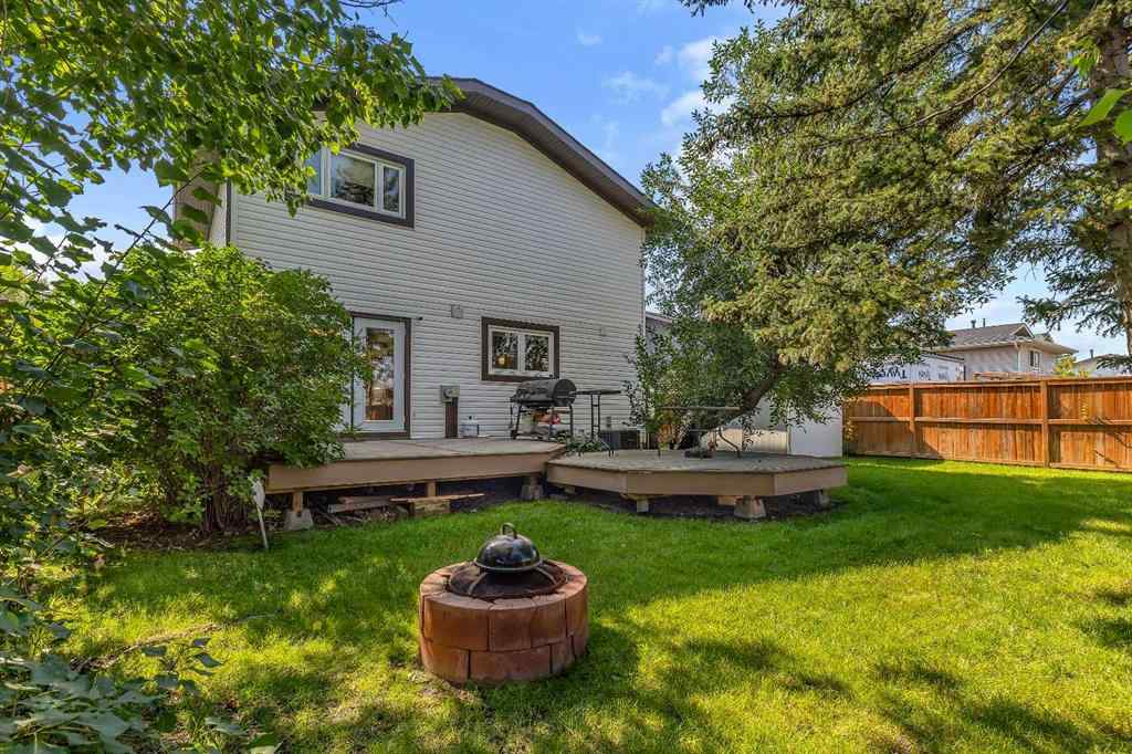 MLS® A2256743 - 136 castleglen Way NE in Castleridge Calgary, Residential