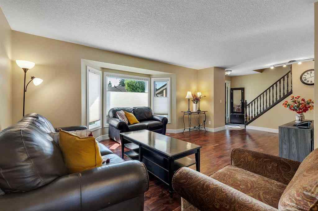 MLS® A2256743 - 136 castleglen Way NE in Castleridge Calgary, Residential