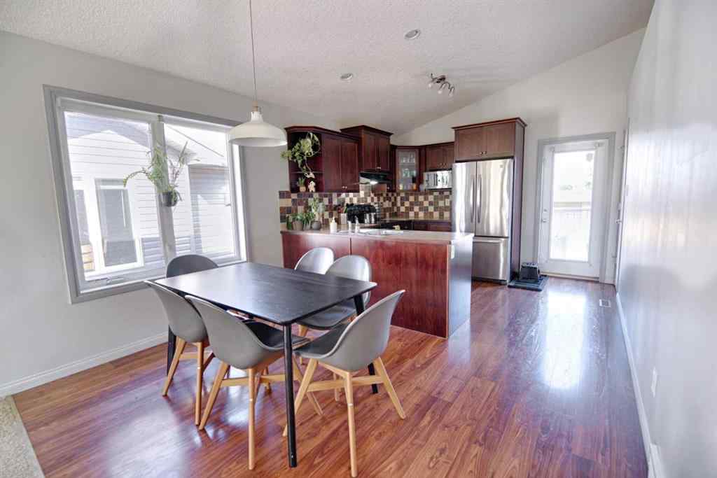 MLS® A2256744 - 212 Tartan Circle W in West Highlands Lethbridge, Residential