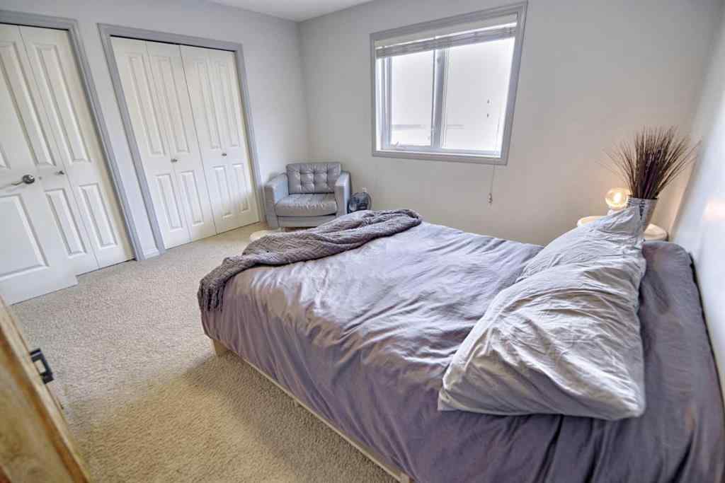 MLS® A2256744 - 212 Tartan Circle W in West Highlands Lethbridge, Residential