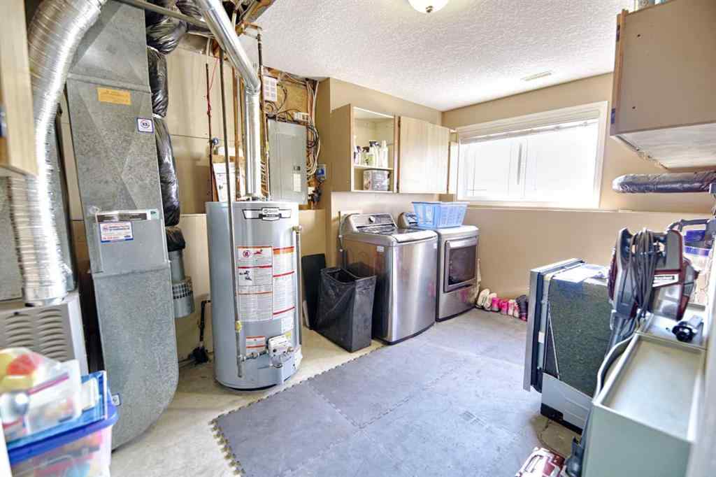 MLS® A2256744 - 212 Tartan Circle W in West Highlands Lethbridge, Residential