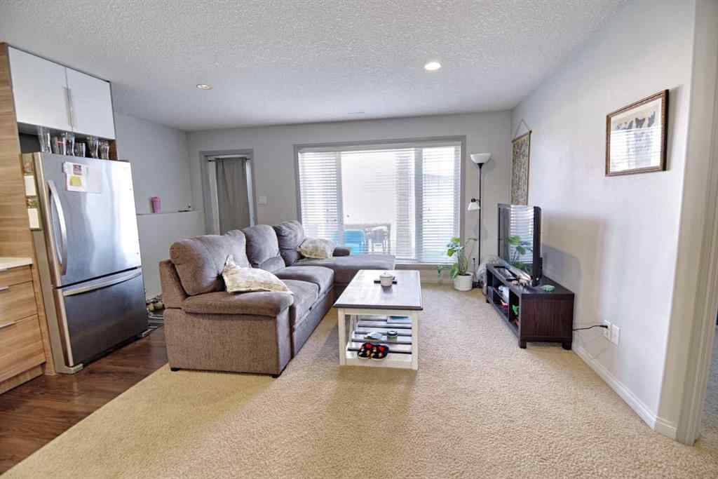 MLS® A2256744 - 212 Tartan Circle W in West Highlands Lethbridge, Residential