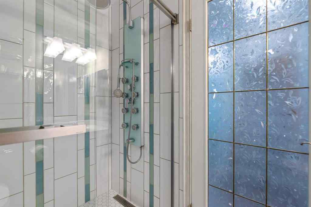 MLS® A2256746 - 150 Parklane Drive  in Aspen Creek Strathmore, Residential