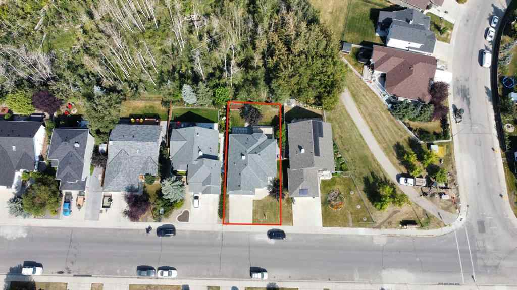 MLS® A2256746 - 150 Parklane Drive  in Aspen Creek Strathmore, Residential