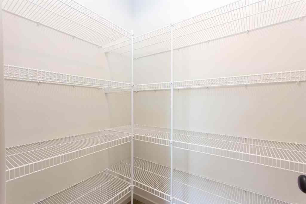 MLS® A2256748 - 4429 53 Street  in Creekside Rocky Mountain House, Residential