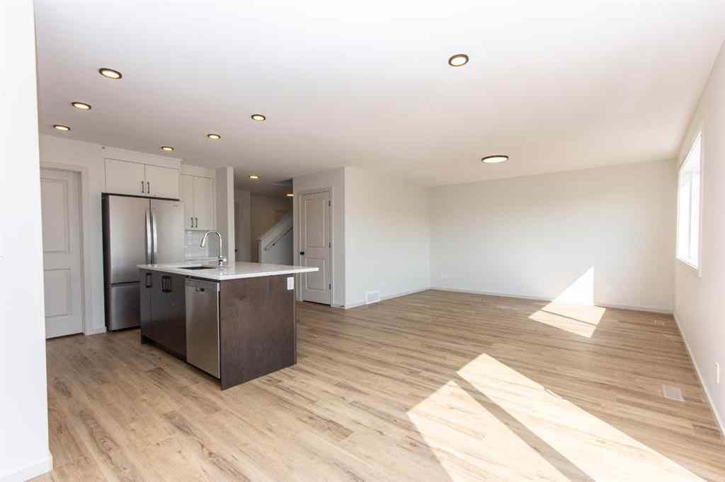 MLS® A2256748 - 4429 53 Street  in Creekside Rocky Mountain House, Residential