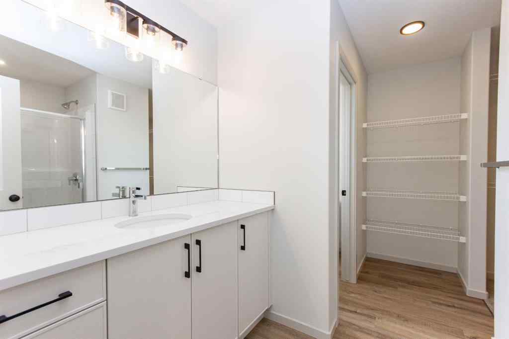 MLS® A2256748 - 4429 53 Street  in Creekside Rocky Mountain House, Residential