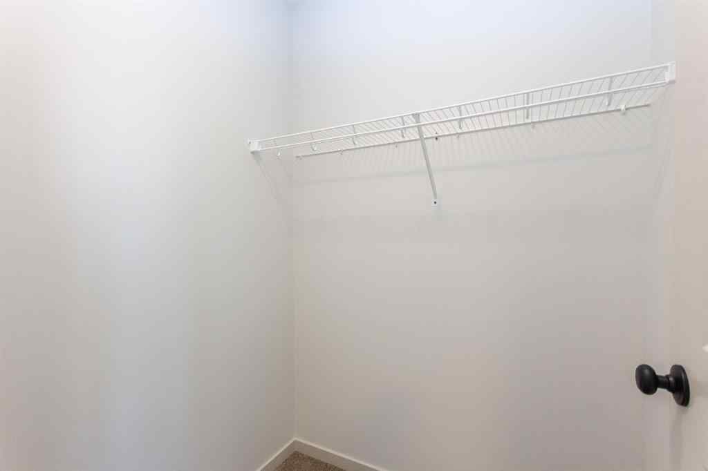MLS® A2256748 - 4429 53 Street  in Creekside Rocky Mountain House, Residential