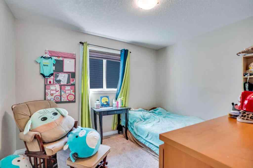MLS® A2256749 - 19 Hillcrest Link SW in Hillcrest Airdrie, Residential