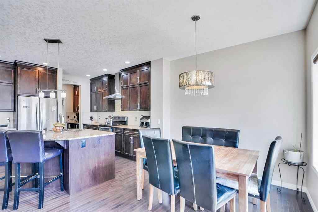 MLS® A2256749 - 19 Hillcrest Link SW in Hillcrest Airdrie, Residential