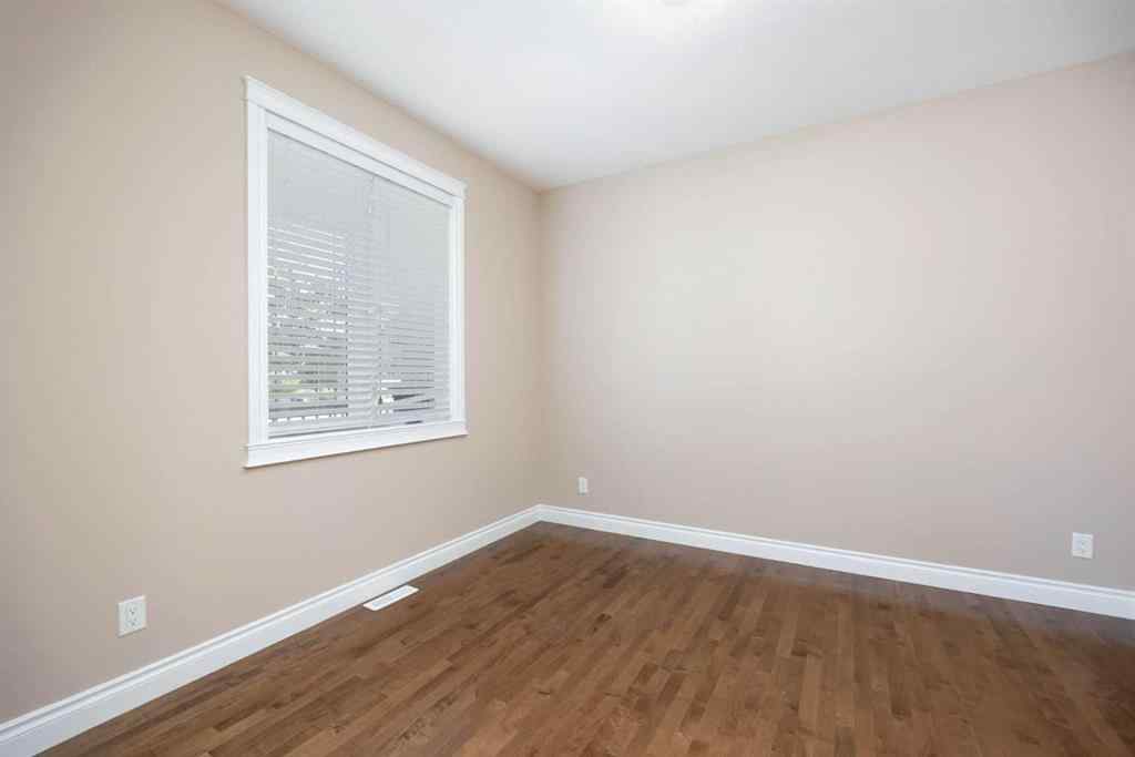 MLS® A2256755 - 236 Falcon Drive  in Eagle Ridge Fort McMurray, Residential