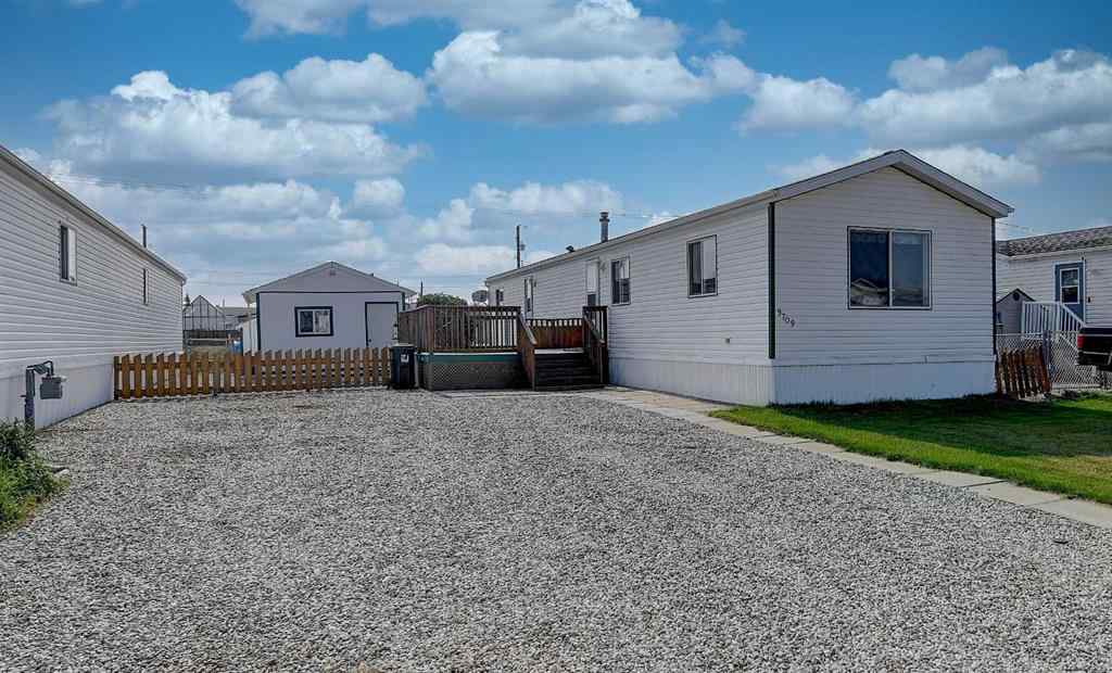 MLS® A2256758 - 9709 108 Avenue  in N/A Clairmont, Residential