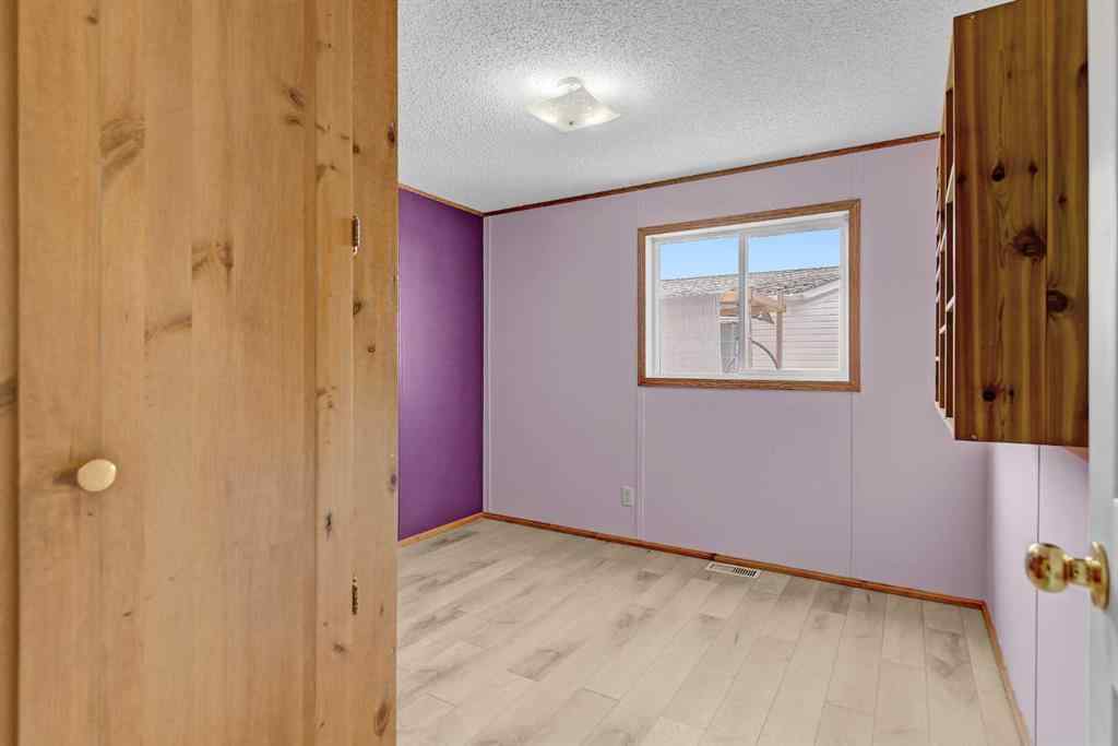 MLS® A2256758 - 9709 108 Avenue  in N/A Clairmont, Residential