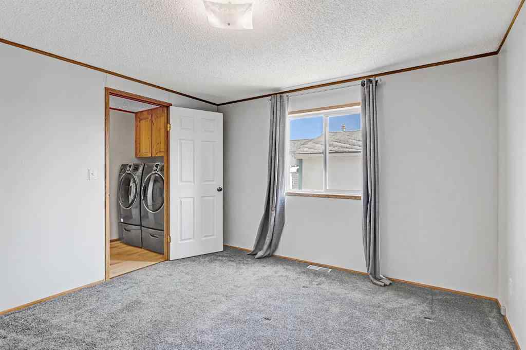 MLS® A2256758 - 9709 108 Avenue  in N/A Clairmont, Residential